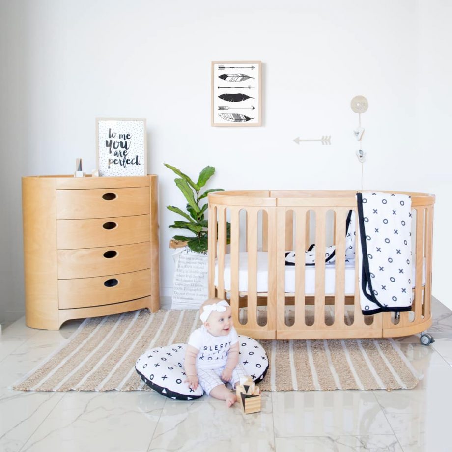 Kaylula Sova Chest and Change Table