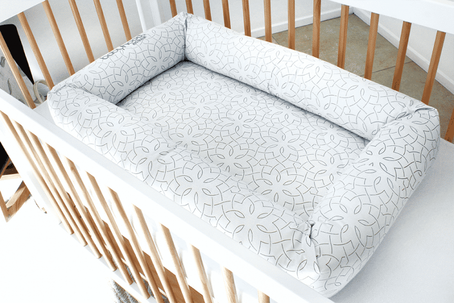 Baby crib on sale insert