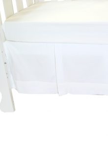 white cot coverlet