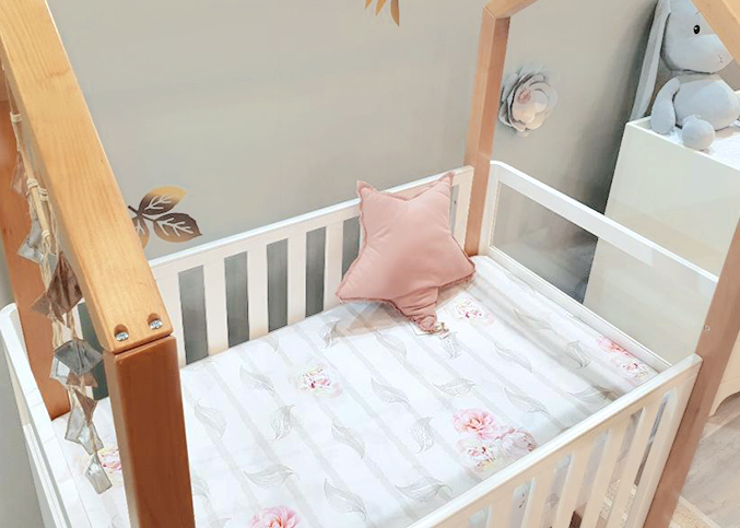Amani Bebe Oval Fitted Sheet - Lifestyle 4