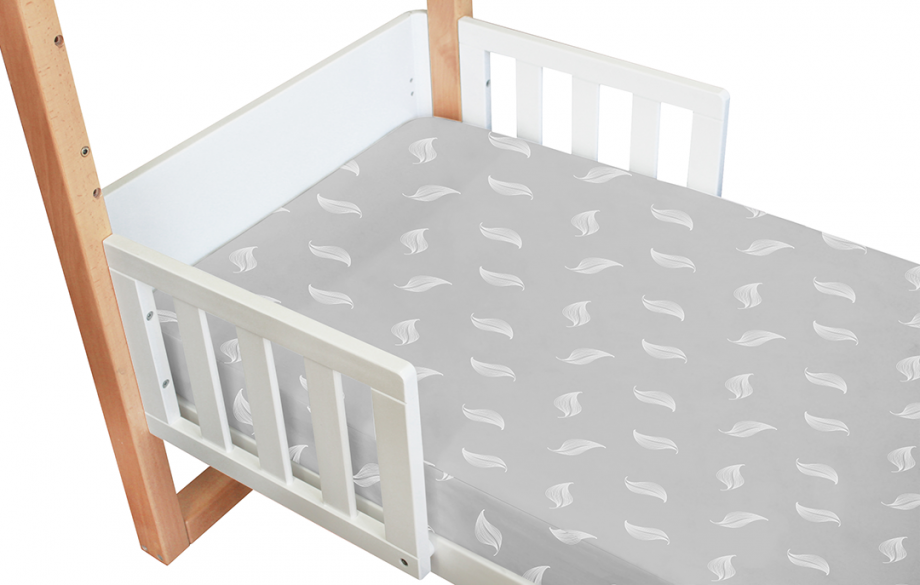Amani Bebe Organic Compact Fitted Sheet - White Leaf