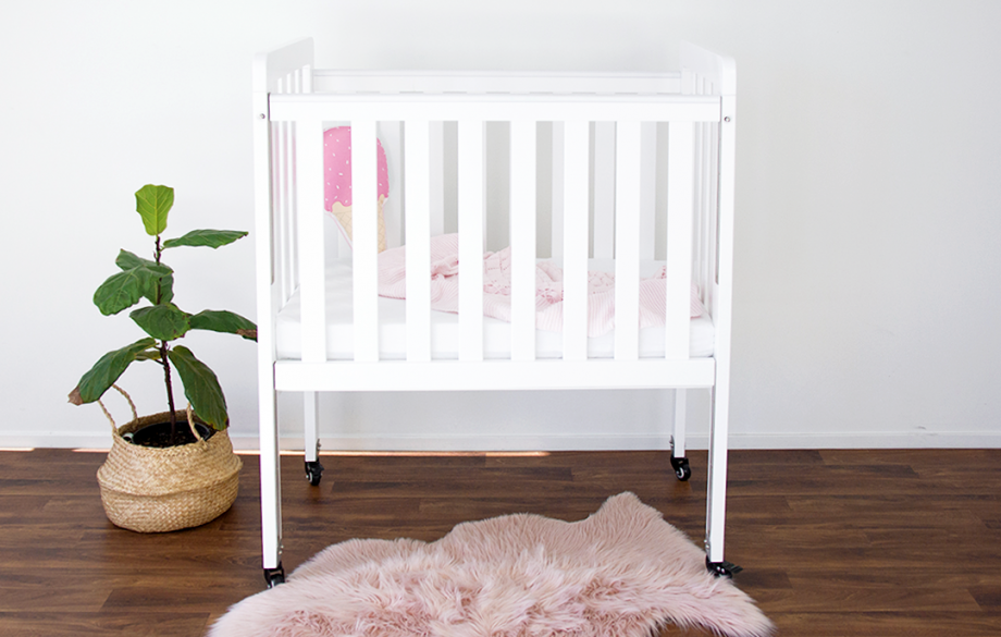 Mini Ergonomic Cot