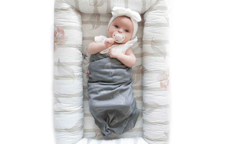 Amani Bebe Organic Cotton Baby Wrap - White Leaf