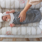 Amani Bebe Organic Cotton Baby Wrap - White Leaf
