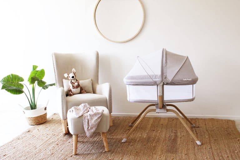 Rocking Travel Bassinet - Beige - babyhood