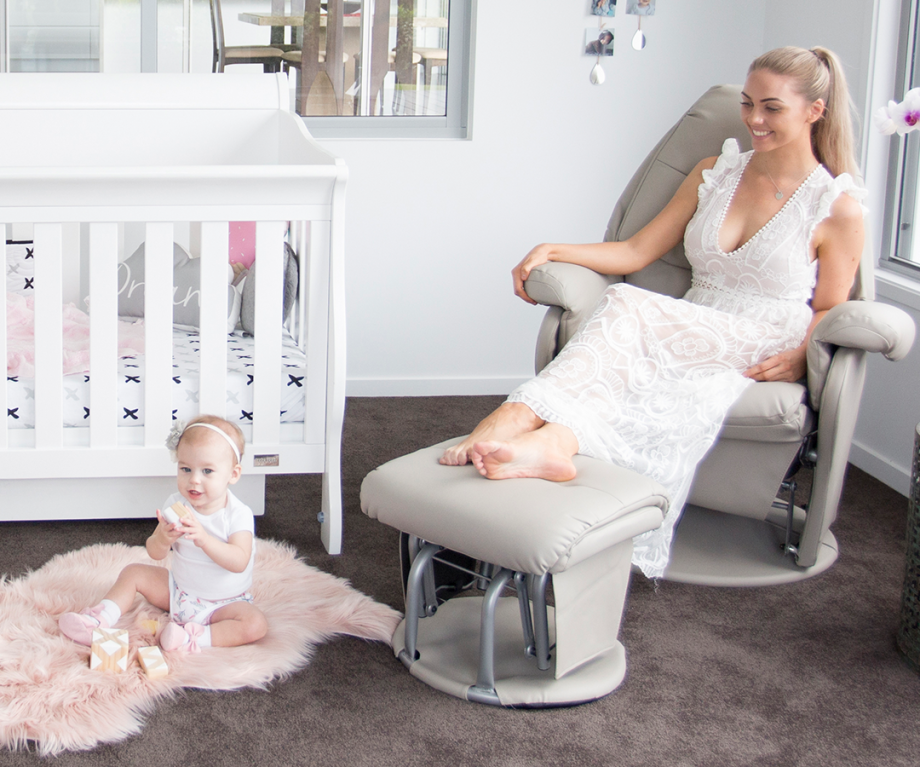 Vogue Feeding Glider Chair & Ottoman Ice Grey