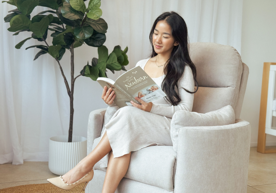 Firenza Electric Feeding and Recliner Glider Chair - Ivory